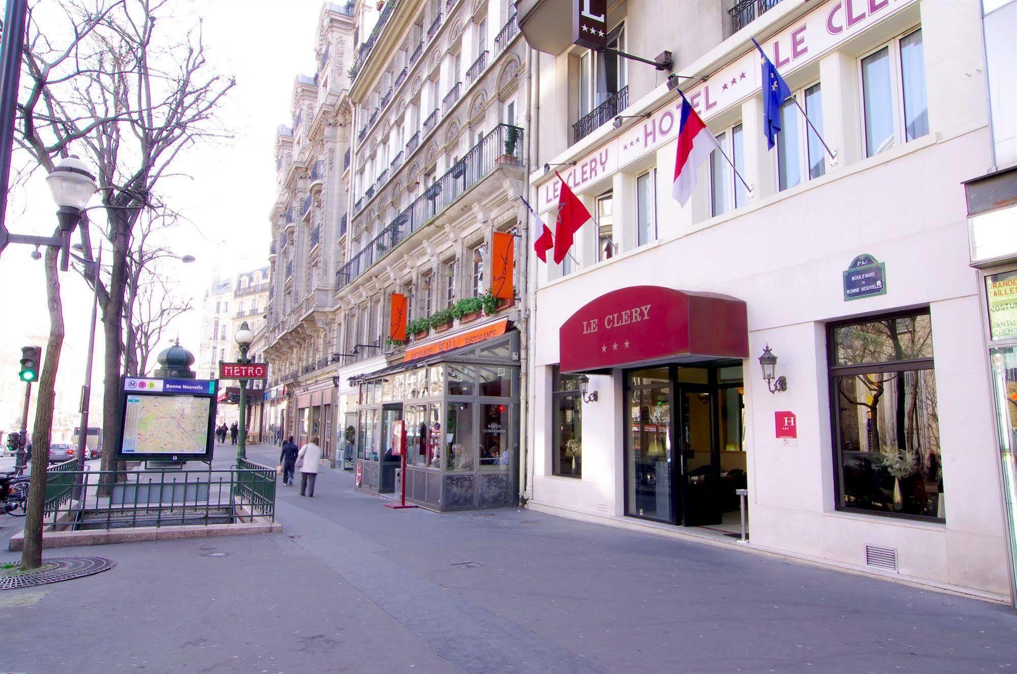 Hotel Le Clery Paryż Zewnętrze zdjęcie